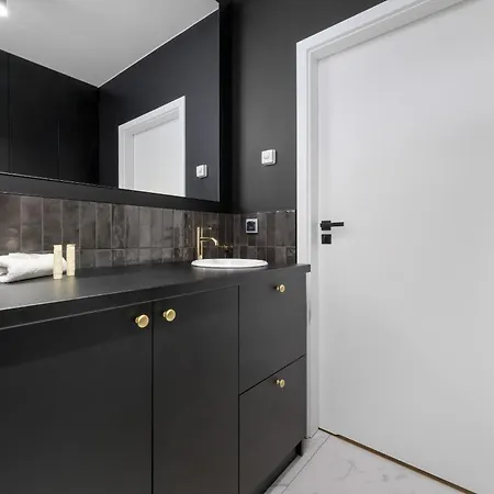Urokliwe Studio W Sercu Wroclawia By Renters
