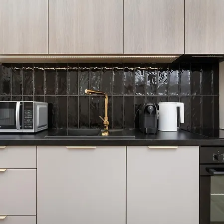 Urokliwe Studio W Sercu Wroclawia By Renters Вроцлав