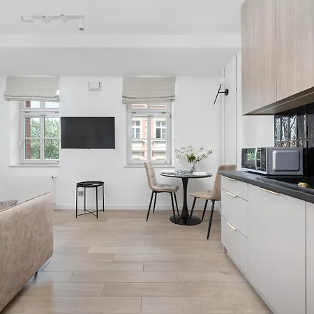 Urokliwe Studio W Sercu Wroclawia By Renters Lejlighed *